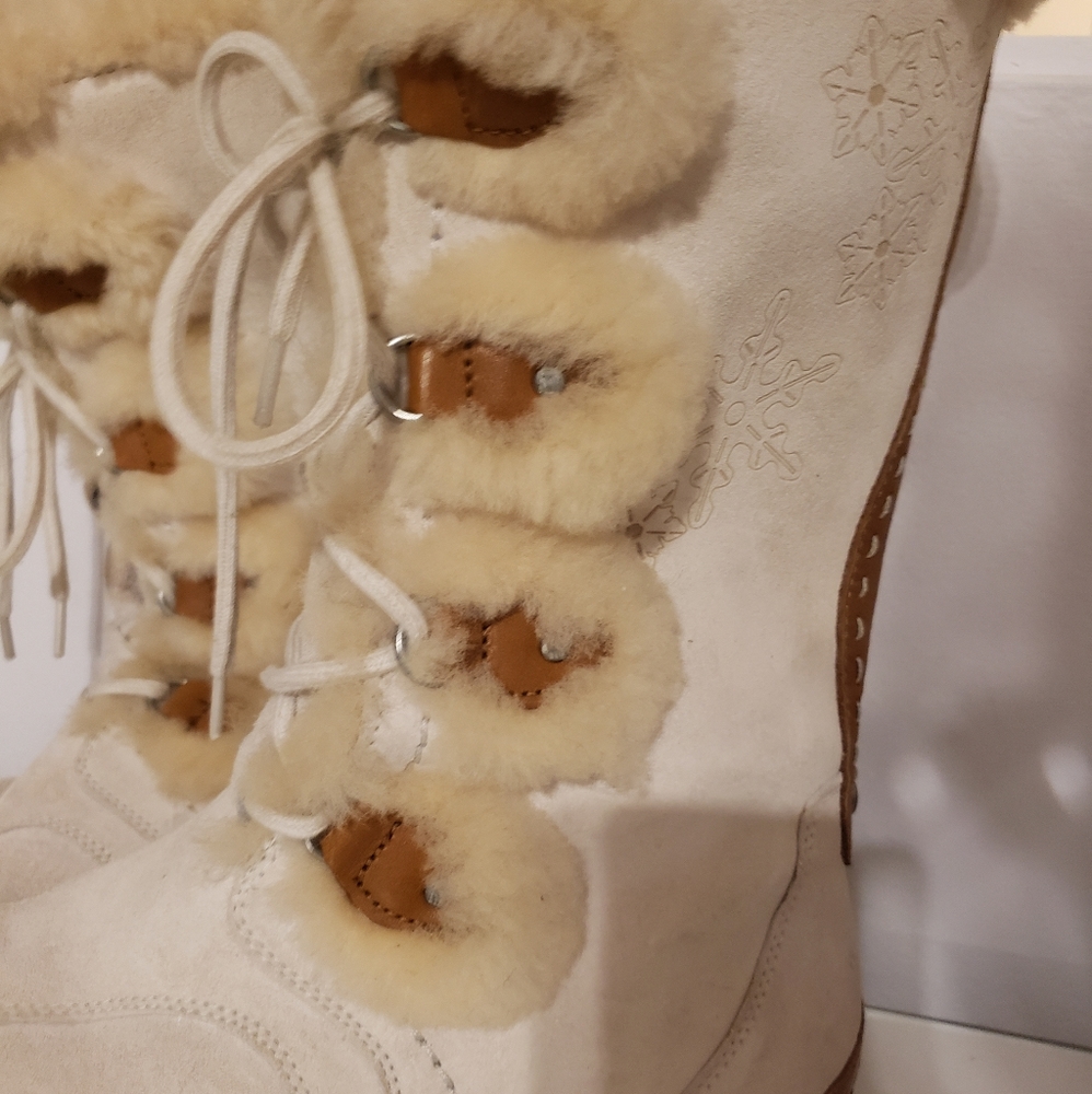 NorthFace Primaloft 200 Insulation Suede Leather Trim Floral Fur Lace Up W9 NWOT - Picture 8 of 12
